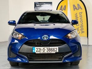 Toyota Yaris 2022 - Image 2
