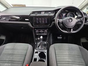 Volkswagen Touran TSI Highline - Image 4