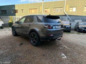 Land Rover Discovery Sport 2016 - Image 4
