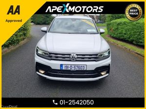 Volkswagen Tiguan R-LINE * FINANCE ARRANGED * with - Image 2