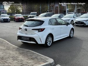 Toyota Corolla HEV LUNA HATCHBACK*** SAVE €3500 ON - Image 2