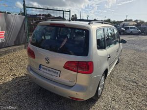 Volkswagen Touran 2014 - Image 4