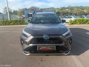 2023 Toyota Rav4 Dynamic 2.5 PHEV PAN ROOF - Image 3