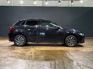 Volkswagen Polo 1.0 AUTOMATIC - FACTORY ALLOYS - D - Image 3