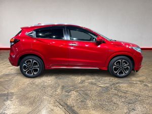 Honda Vezel 1.5 HYBRID AUTOMATIC - FACTORY ALLOYS - Image 2