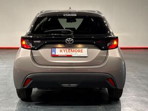 Toyota Yaris 1.5 HYBRID AUTOMATIC - PUSH BUTTON ST - Image 4