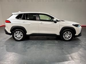 Toyota Corolla Cross HYBRID 1.8 AUTOMATIC SUV - CR - Image 3