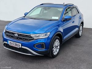 2025 Volkswagen T-Roc ED 75 1.0 TSI MANUAL 6SPEED - Image 2