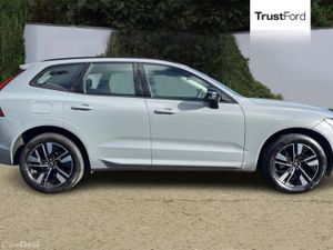 Volvo XC60 2.0 B5P Plus Dark 5dr AWD Geartronic - Image 3