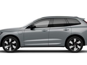 Volvo XC60 T6 ULTRA DARK *200KMS EV RANGE* € PER W - Image 4