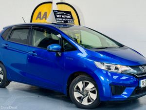 2015 Honda Fit / Jazz 1.5 Hybrid Automatic - Image 2