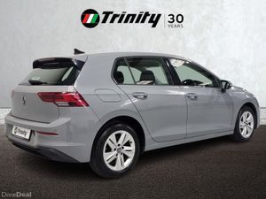 Volkswagen Golf ** LIFE ** 2.0 TDI ** 115BHP ** MA - Image 3
