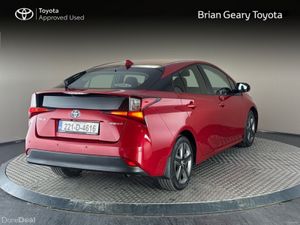 Toyota Prius PRIUS HYBRID LUXURY - Image 2