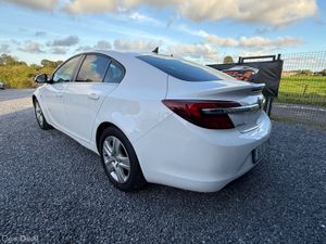 2016 Vauxhall Insignia 1.6 Diesel - Image 3