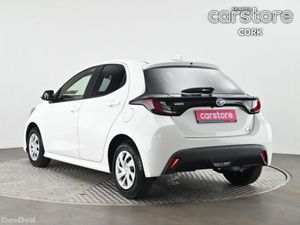 Toyota Yaris 1.5 - Image 3