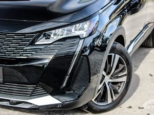 2022 PEUGEOT 5008 ALLURE AUTO - Image 2