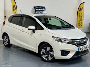 🚗 2014 Honda FIT / JAZZ 1.5 HYBRID AUTOMATIC - Image 3
