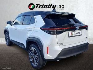 Toyota Yaris Cross LOW MILEAGE ** 1.5 HYBRID AUTO - Image 3