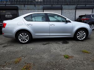 171 SKODA OCTAVIA Low KM Warranty NCT V.Clean 1 - Image 4