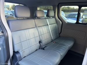 Kia PV5 Passenger (412km range) (3.9% APR availabl - Image 4