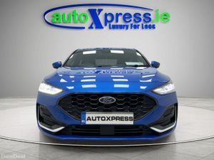 Ford Focus 1.0 ST line Vignale, Low mileage, Manua - Image 3