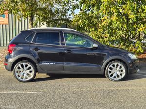 2015 VOLKSWAGEN POLO CROSS 1.2 AUTO €10450 - Image 3