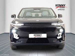 Leapmotor B10 HYBRID EV DESIGN 900KM - Image 2