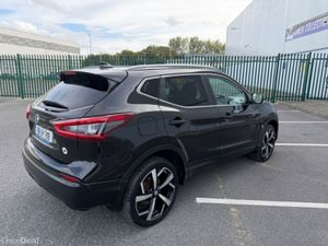 Nissan Qashqai 1.2 PETROL, SV MODEL, ONLY 48K MILE - Image 4