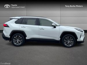Toyota RAV4 - Platinum Edition - 2.5 Hybrid – - Image 3