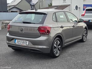 Volkswagen Polo TRENDLINE 1.0 MANUAL 5SPEED 80HP 5 - Image 4