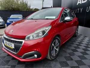 Peugeot 208 Peugeot 208, 1.2 petrol, auto, alloys, - Image 4