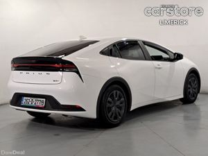 Toyota Prius HEV 1.8 5 Door - Image 3