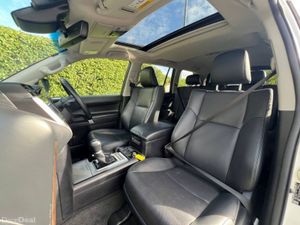 Toyota Land Cruiser PRADO TX L-PACKAGE AWD 7-SEATE - Image 2