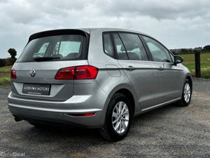 VW Golf Sportsvan / automatic / only 73km - Image 3