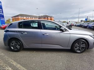 PEUGEOT 308 1.2 ACTIVE AUTOMATIC PETROL - Image 4