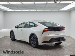 Toyota Prius Hybrid X Edition - Image 3