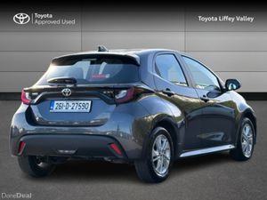 Toyota Yaris Yaris HEV LUNA - Image 2