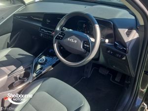 Kia Niro 1.6 GDi 127 Hybrid 3 5dr DCT - Image 2