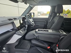 Land Rover Defender 110 2.0 Si4 PHEV 300 PS S - Image 4
