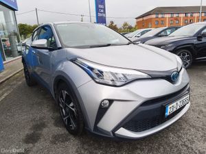 TOYOTA C-HR 1.8 SPORT AUTOMATIC PETROL HYBRID - Image 3