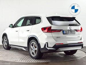 BMW iX1 xDrive30 xLine - Image 2