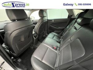Hyundai Tucson 1.7 Premium, Manual, Reversing Came - Image 4