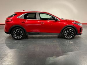 Kia XCeed PE Phev 5DR Auto - Image 3