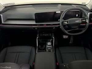 Kia Sorento SE PHEV Auto 4x4 - Image 4