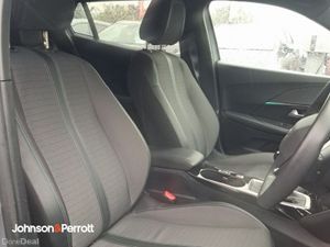 Peugeot 2008 1.2 Puretech 100bhp Allure - Image 3