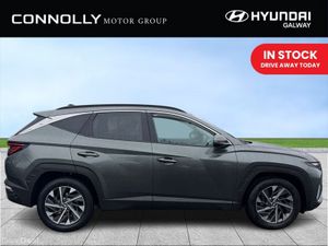 Hyundai Tucson 2WD Executive Plus - Image 4