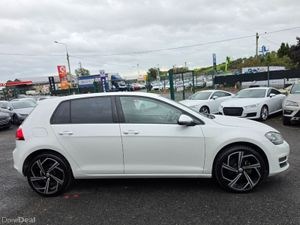 Volkswagen Golf 1.2 TSI AUTOMATIC - ALLOYS - REV C - Image 4