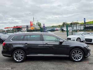 Volkswagen Passat 182 REG 2.0 TDI HIGHLINE PREMIUM - Image 4