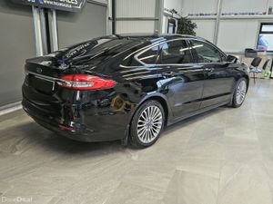 19 FORD MONDEO TITANIUM - Image 2