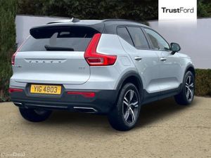 Volvo XC40 2.0 D3 R-Design SUV 5dr Diesel Manual E - Image 4
